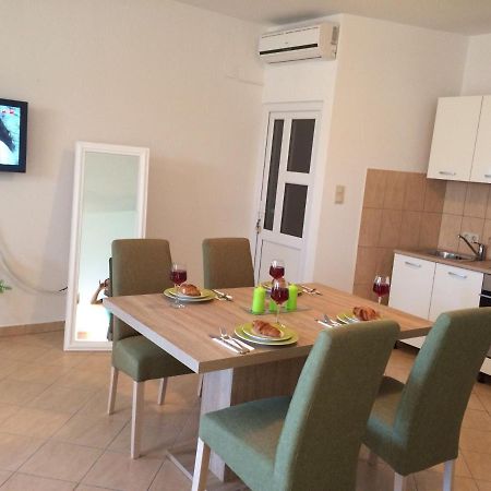 דירות Plano Studio Trogir Romina מראה חיצוני תמונה
